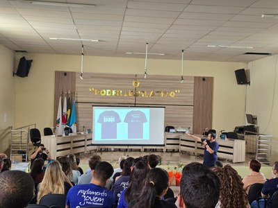 04 Parlamento Jovem.jpeg