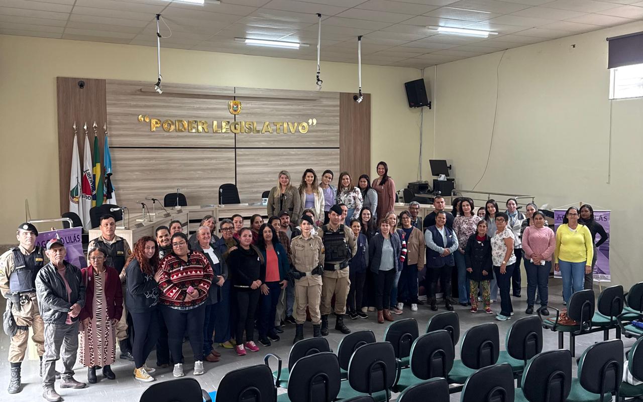 Agosto lilás - Mês de conscientização pelo fim da violência contra a mulher.