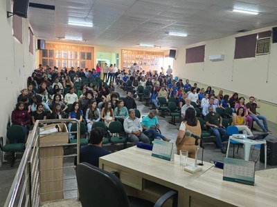 Apresentação Parlamento Jovem.jpeg