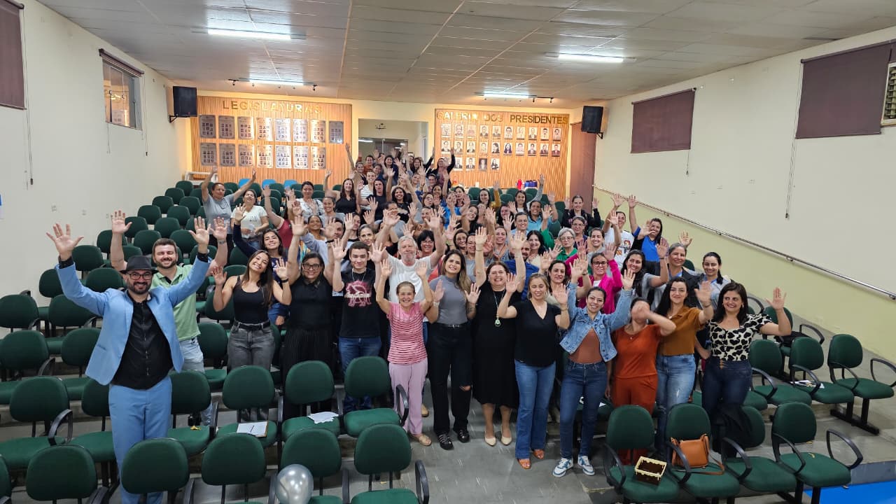 Palestra educadores 01.jpeg