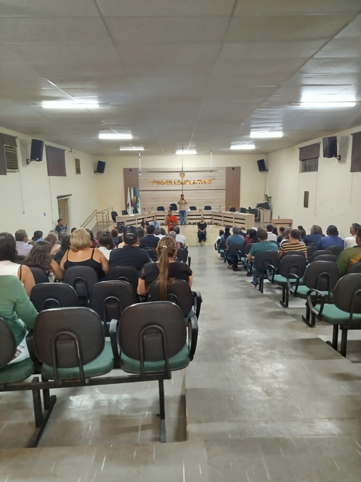 Cessão de Espaço da Câmara Municipal para Reunião com Pais de Cursistas do TLC.